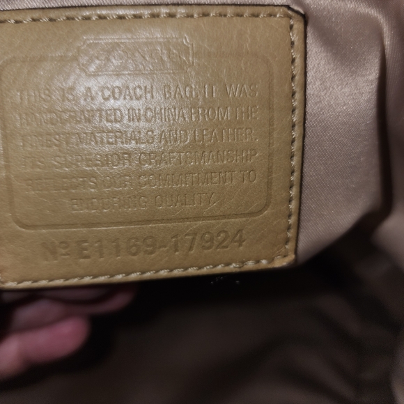 COACH GUC POPPY LEATHER NORTH/SOUTH PUSHLOCK LARGE TOTE BAG - Picture 6 of 16